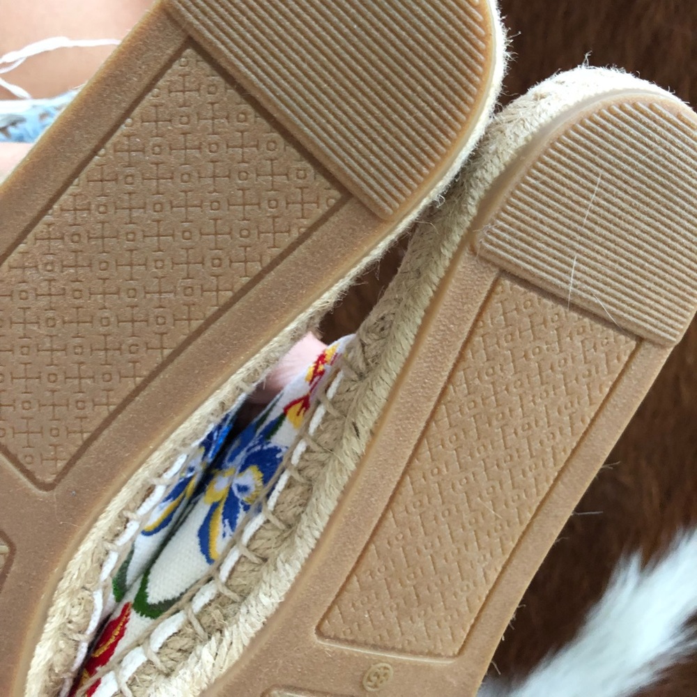 Tory Burch Canvas embroidered mules espadrilles - Picture 4 of 6